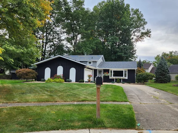 (undisclosed Address), Strongsville, OH 44136