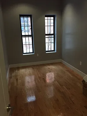 Rented by Premier Metro Realty Corp | media 42