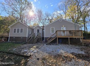 1124 E Red Bud Rd, Knoxville, TN 37920