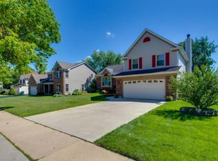 2500 Lawn Ct, Schaumburg, IL