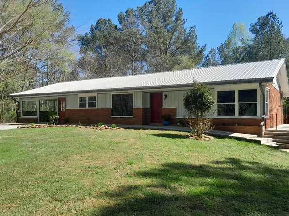 364 Cherokee Trl, Copperhill, TN 37317