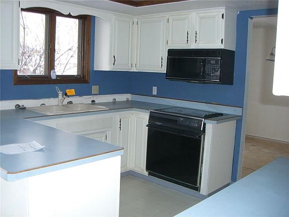 5th image of 4215 Audubon Way