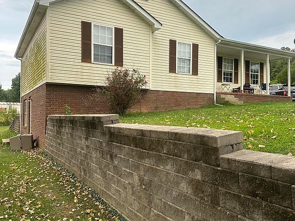 5th image of 111 Trent Ln