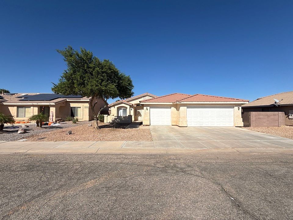 1st image of 2445 E Prickly Pear Dr