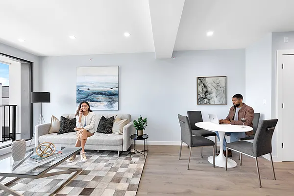 Sold by Compass | media 1