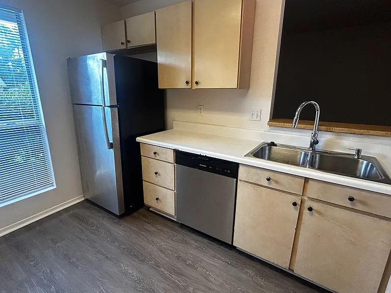 92 Valtameri Ct — Photo 9