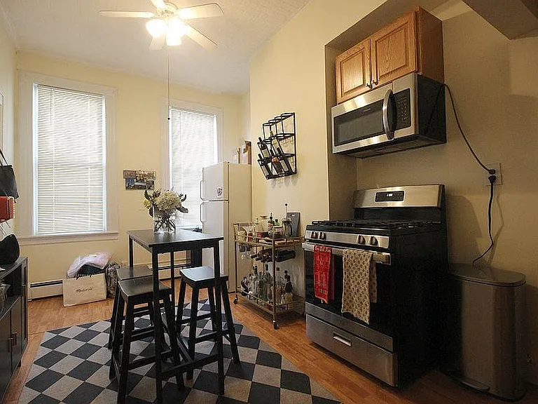526 Adams St #1N — Photo 6