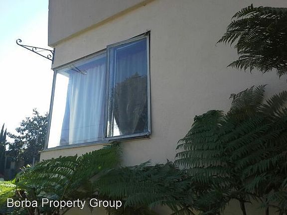5th image of 400 W 20th St #1