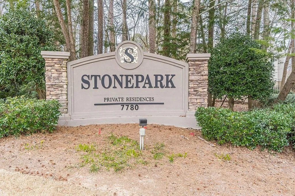 2 bed, 2.0 bath, 1142 sqft, $1,800 — Photo 1