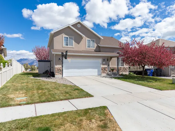 1934 N Trellis Pl, Saratoga Springs, UT 84045
