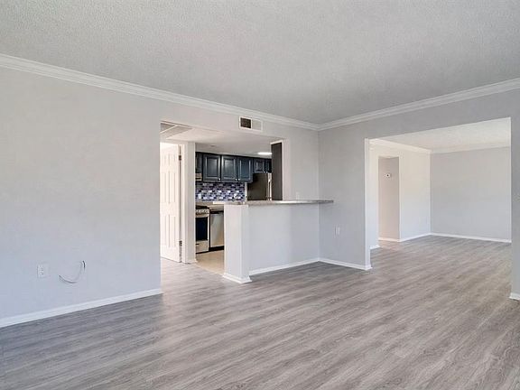 5th image of 129 Blue Point Way APT 340