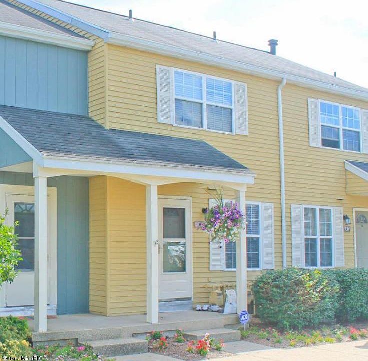 1st image of 732 Pinckney Ct NW #28