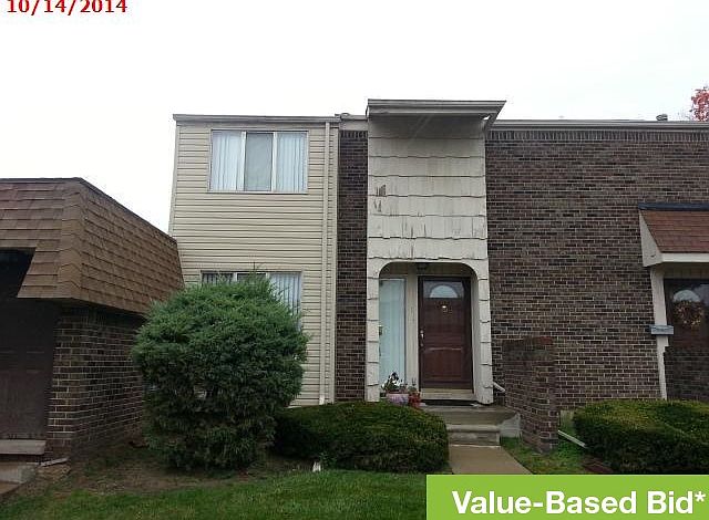 1st image of 1 Hampton Towne St #1