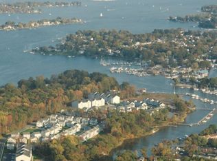 1637 Sailaway Cir, Baltimore, MD 21221