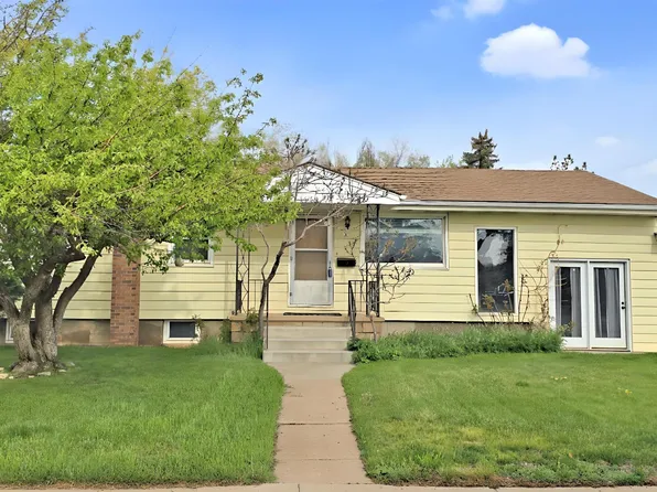 1660 N 9th St, Laramie, WY 82072