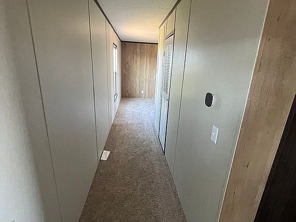 4th image of 218 Apple Valley Dr
