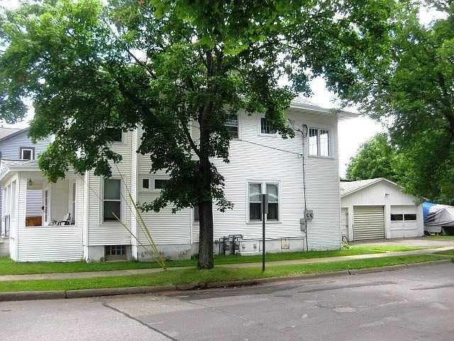 2nd image of 1916 N 6th St