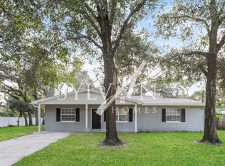 8727 N Pawnee Ave, Tampa, FL 33617