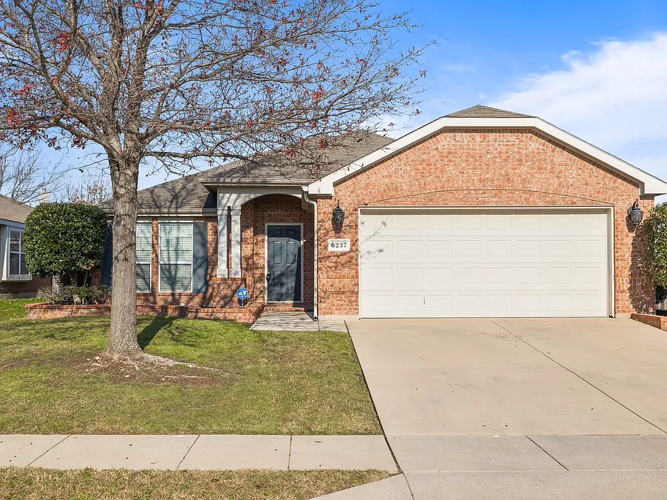 6237 Chalk Hollow Dr
