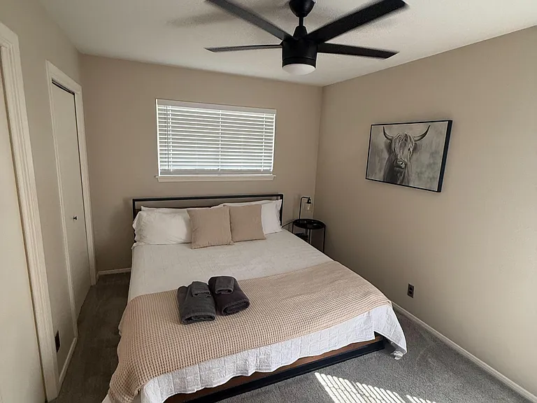 Whispering Oaks Dr — Photo 3