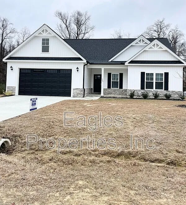 300 Creeks Edge
