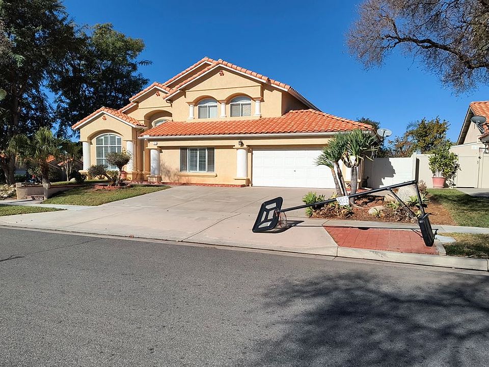 1st image of 751 Via Paraiso Cir
