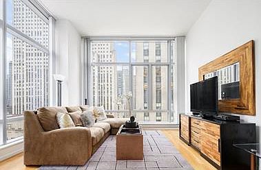 1st image of 18 W 48th St APT 23E