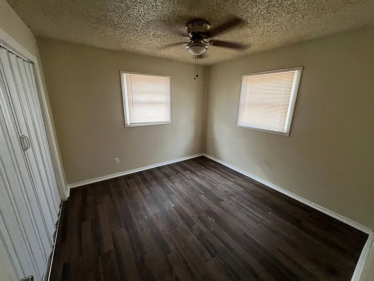 1730 E Dartmouth St — Photo 8