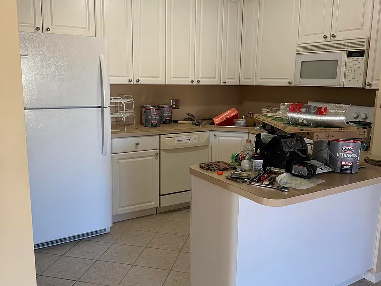 211 Pine Hov Cir #A-2 — Photo 4