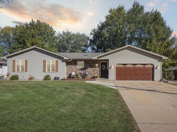 1630 View Ln, Green Bay, WI 54313