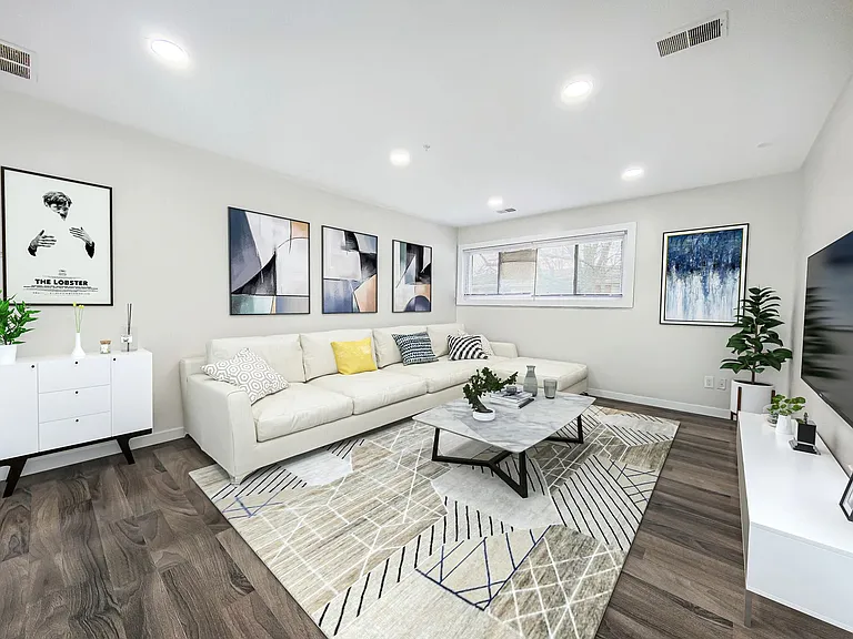 The Crossings at Limestone Apartments — Photo 5