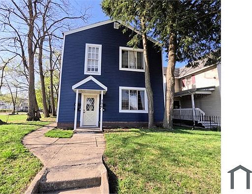1st image of 406 W Marion St #1