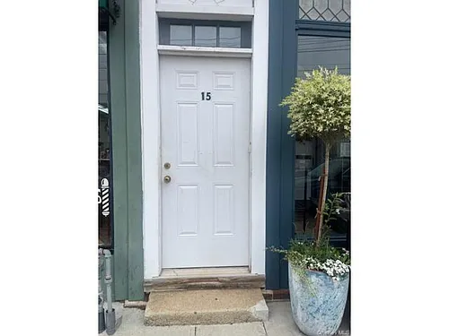 15 E Main St #201 Photo 1