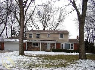 3727 Fife Ln, West Bloomfield, MI