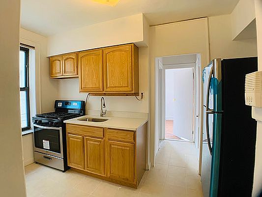 3rd image of 21-31 27th St #4BB
