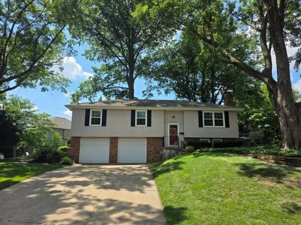 9917 W 65th Pl, Merriam, KS 66203