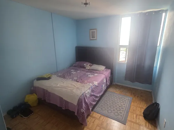 (undisclosed Address), Mississauga, ON L5A 3K7