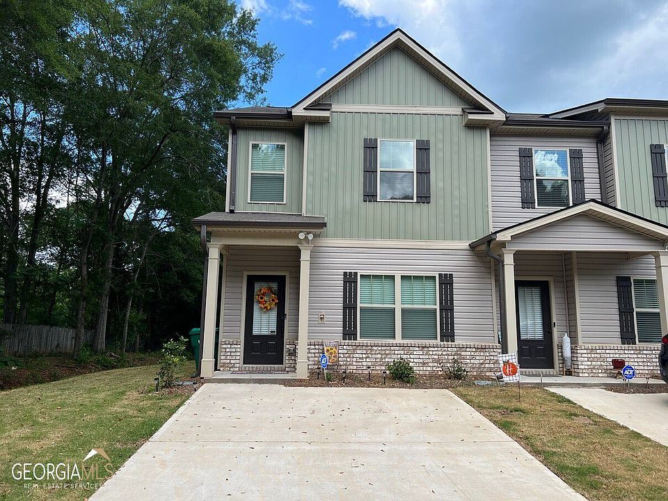 1st image of 136 Camellia Ct