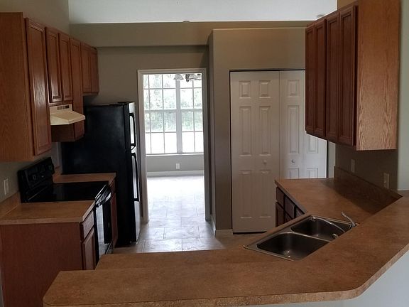 2nd image of 2683 Palmer Ave SE