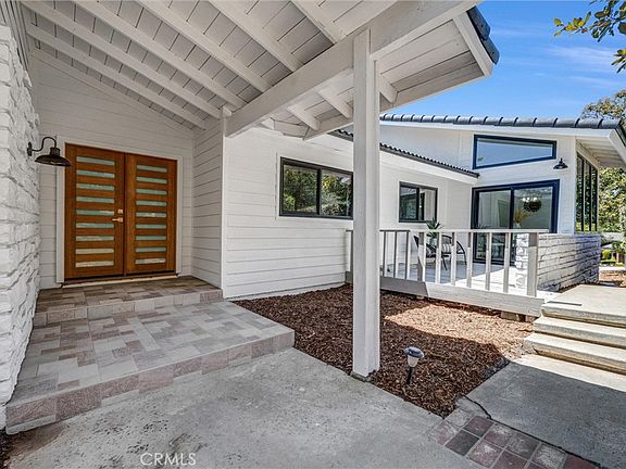 3rd image of 2973 Lakeview Way