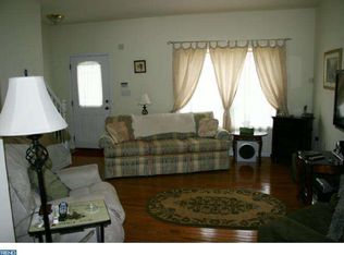 21 Wagner St, Hamilton, NJ 08610