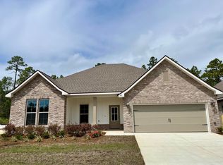 478 E Tweet St, Freeport, FL 32439