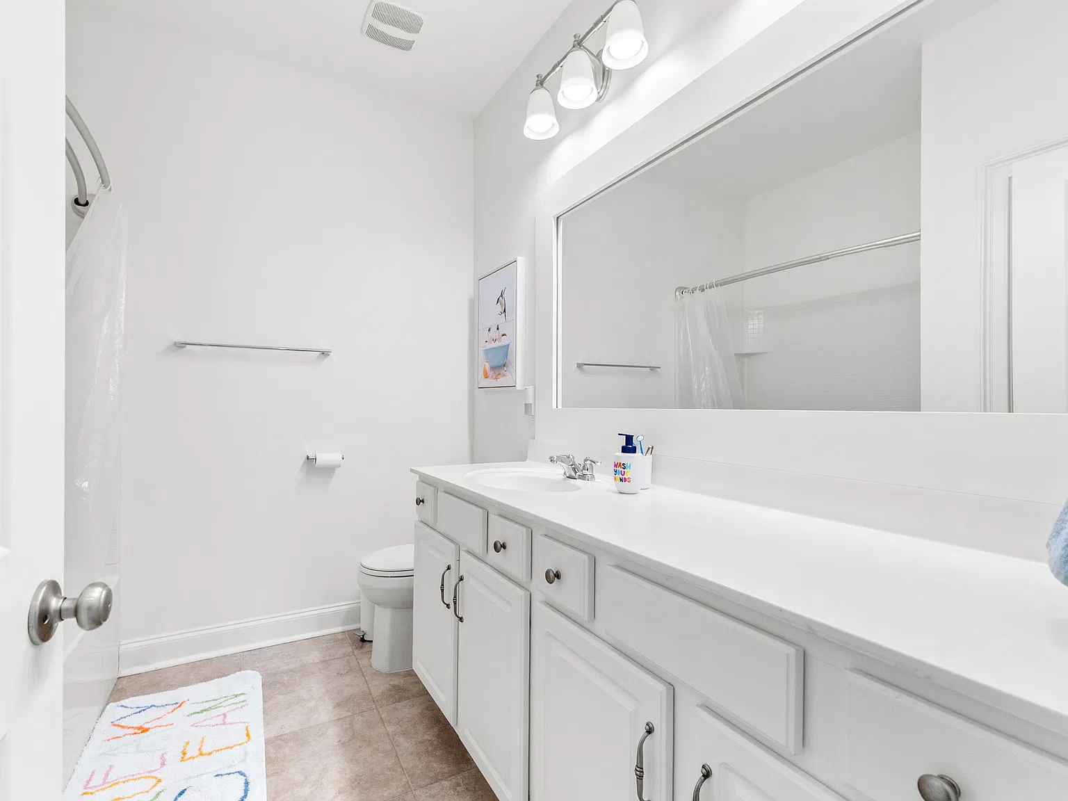 4 bed, 2532 sqft, $5,500 — Photo 4