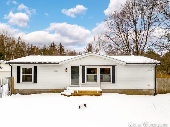 6700 Cline Rd, Fruitport, MI 49415