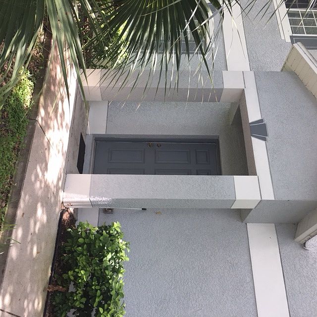 1st image of 4013 Dolphin Dr