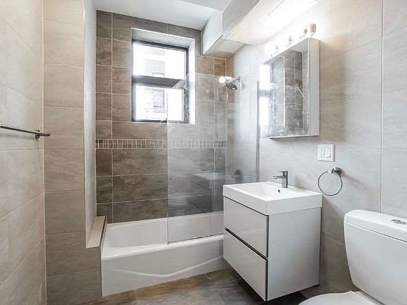 5th image of 399 E 8th St #6A