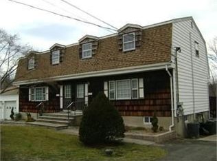 150 Conklintown Rd #B, Wanaque, NJ 07465