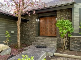 270 Meadow Cir N, Big Bear Lake, CA 92315
