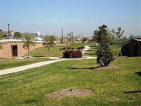 4th image of 5526 Drumlin Field Way