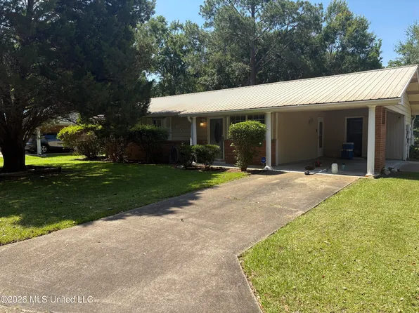 205 Barbara Cir, Ocean Springs, MS 39564